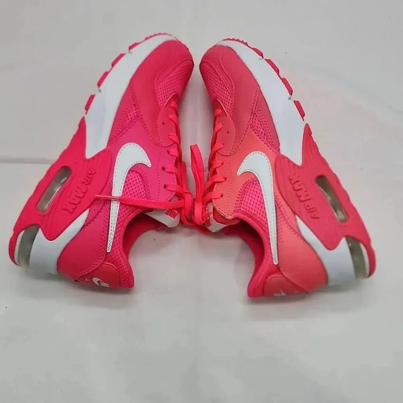 Nike Womens Air Max Excee Athletic Running Sneaker Shoes Hyper Pink White Size 7 - Picture 7 of 9